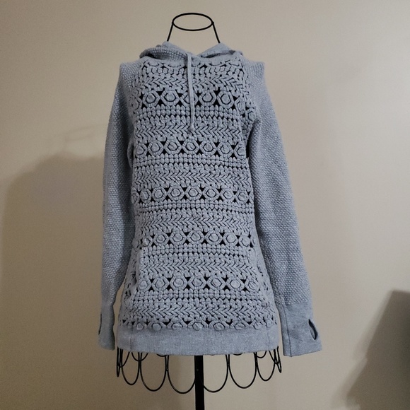 Akini Jackets & Blazers - Akini Drawstring Hoodie Size Small Thumb Holes